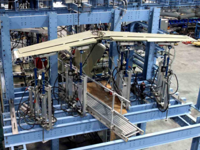 机翼多自由度模拟疲劳系统